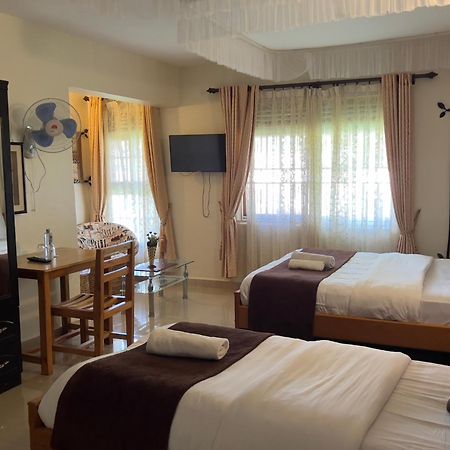 Sunset Hotel Entebbe Kültér fotó