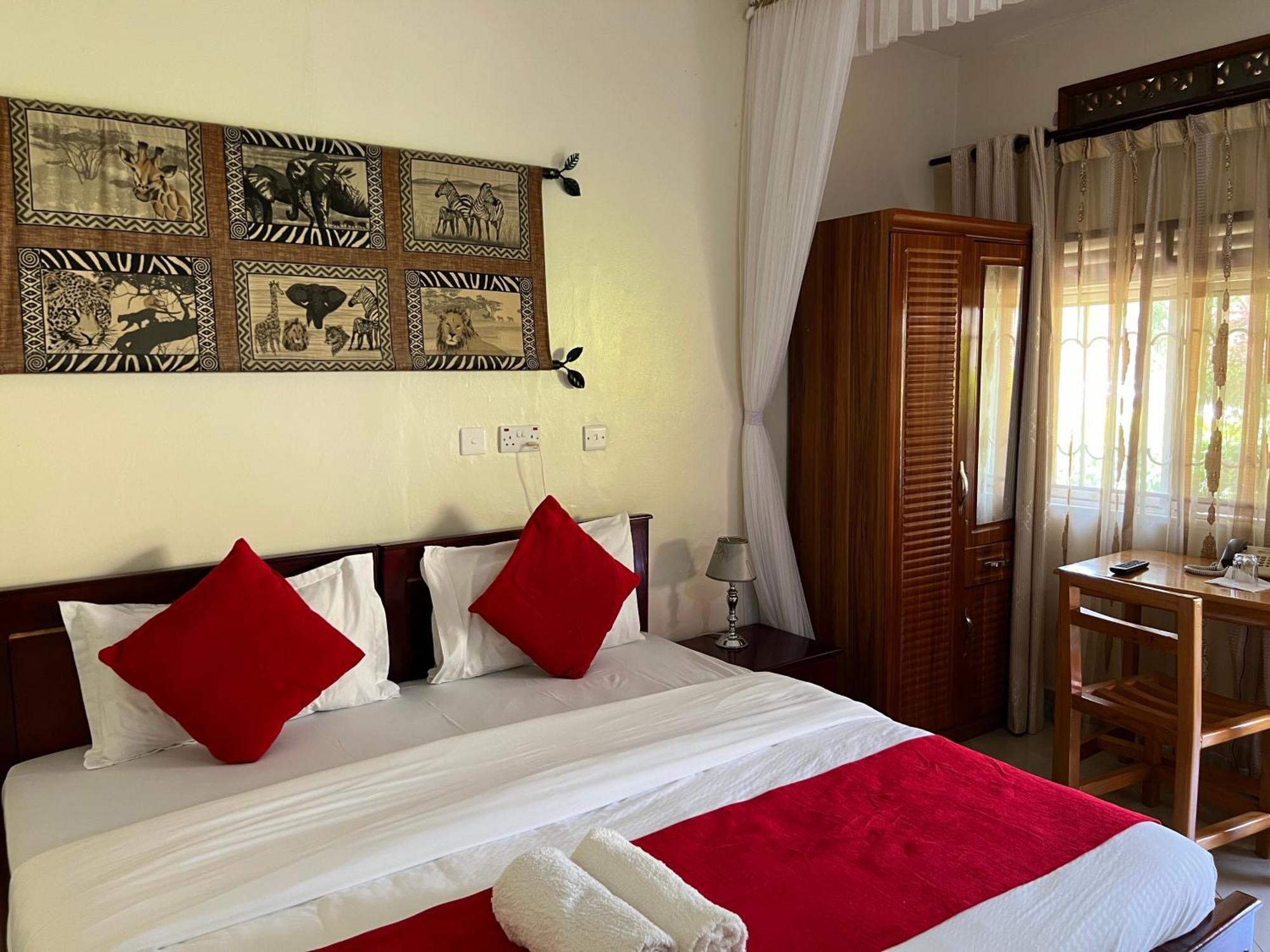 Sunset Hotel Entebbe Kültér fotó