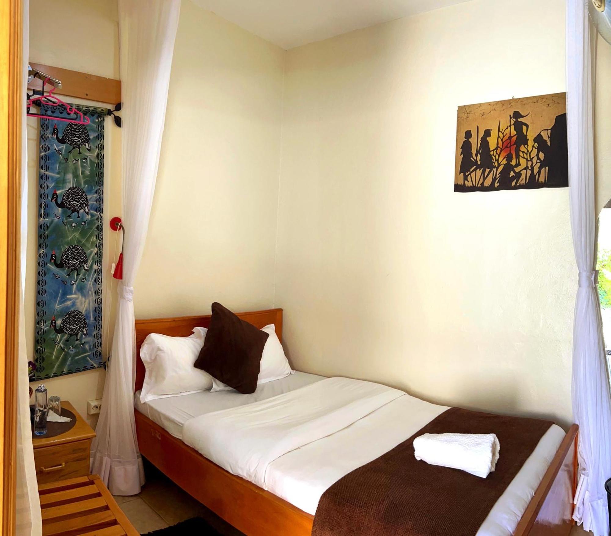 Sunset Hotel Entebbe Kültér fotó