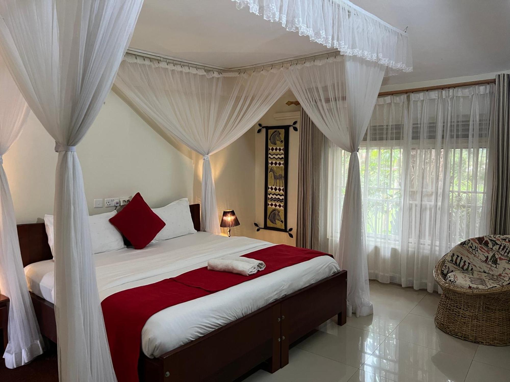Sunset Hotel Entebbe Kültér fotó
